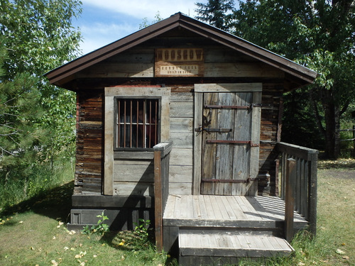 GDMBR: The Ovando Hoosgow (County Jail, built in 1868).